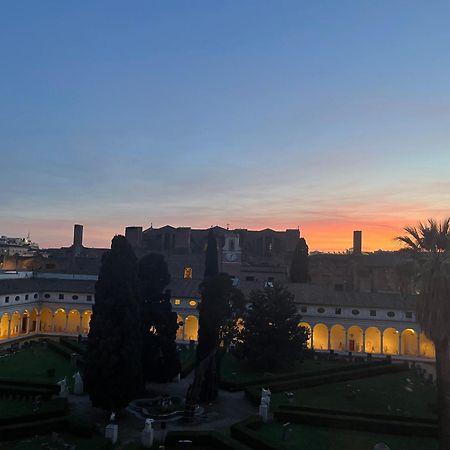 Camera X2 Con Magnifica Vista Sul Chiostro Di Michelangelo E Le Terme Di Diocleziano 罗马 外观 照片