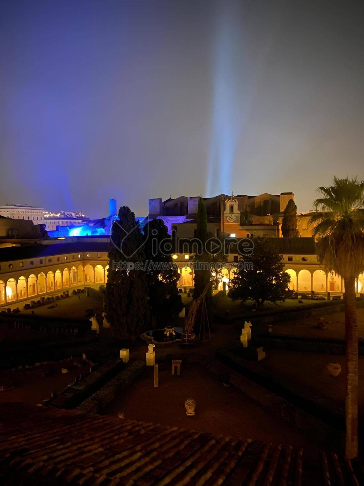 Camera X2 Con Magnifica Vista Sul Chiostro Di Michelangelo E Le Terme Di Diocleziano 罗马 外观 照片